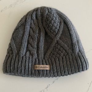 Columbia women’s winter beanie hat